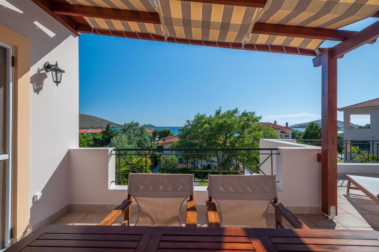 Alkiones Apartment Plati  Bagian luar foto