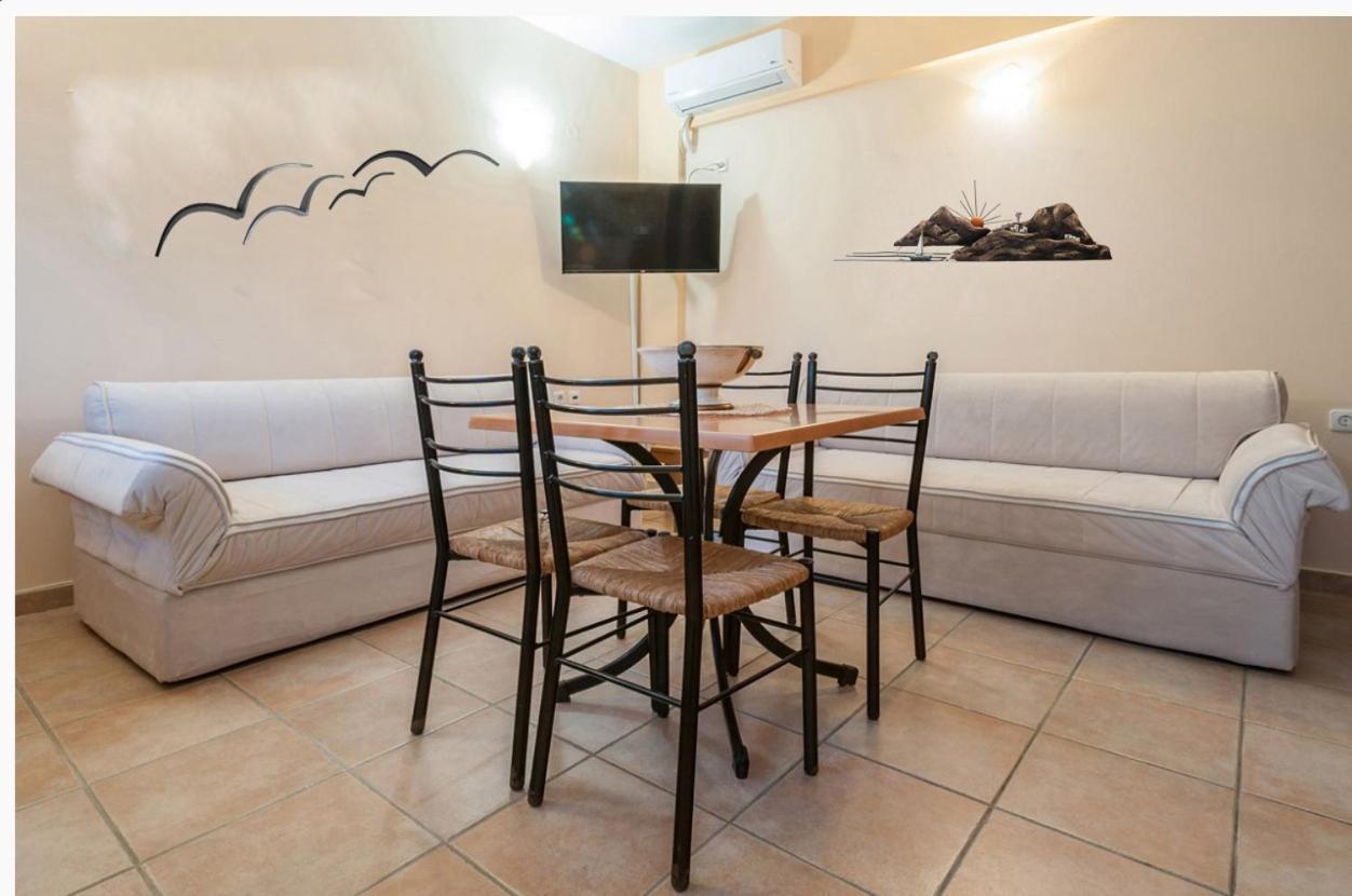 Alkiones Apartment Plati  Bagian luar foto