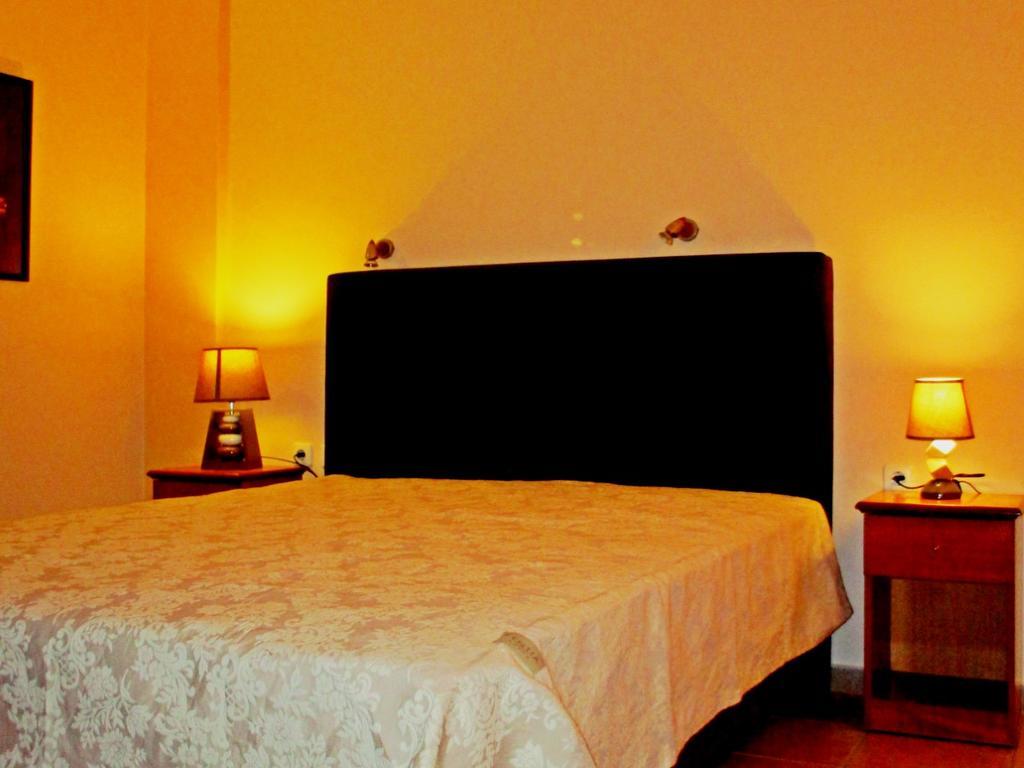 Alkiones Apartment Plati  Bagian luar foto
