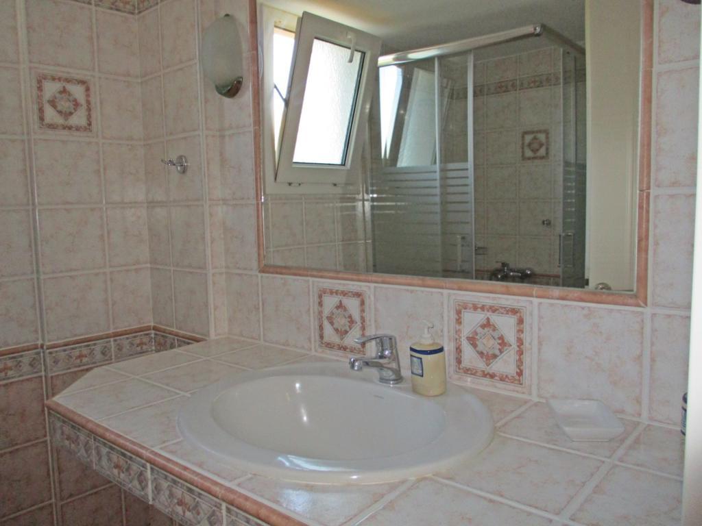 Alkiones Apartment Plati  Bagian luar foto
